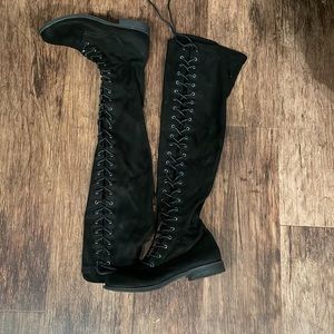 *Sold* Black Lace Up Boots